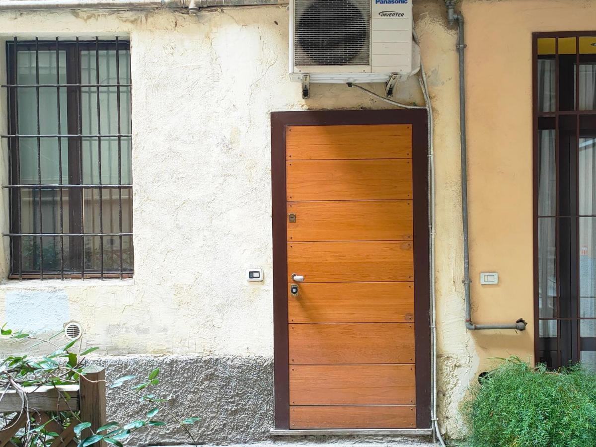 Bomboniera Nel Cuore Di Milano Navigli المظهر الخارجي الصورة